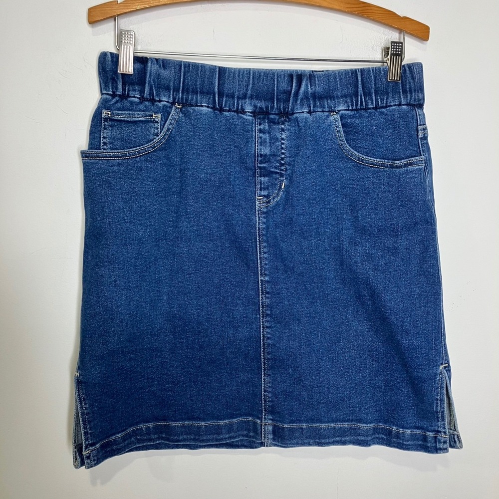 Jag on the go skort denim women's size‎ 4 casual minimalist modest neutral